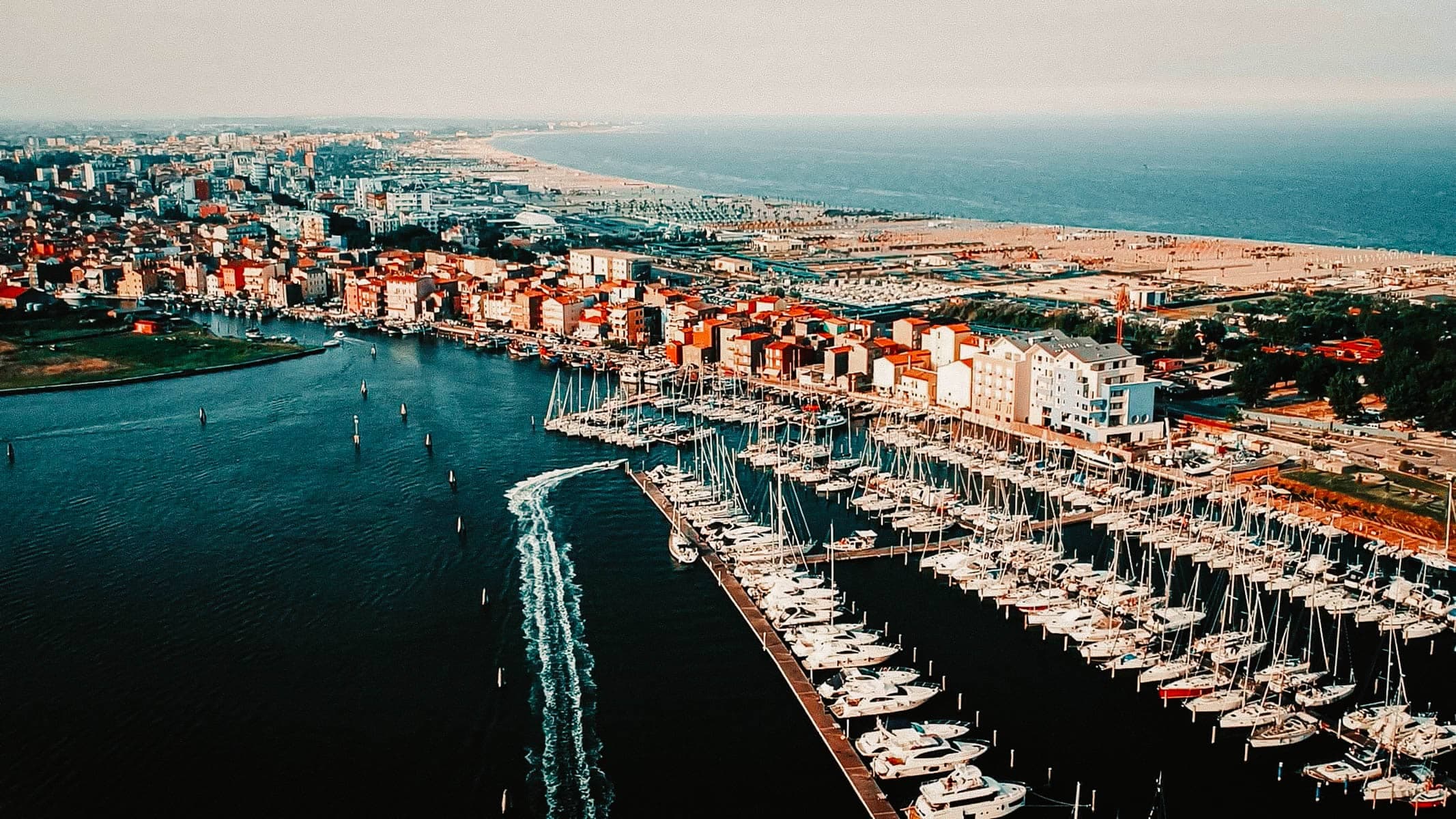 marina - image 1