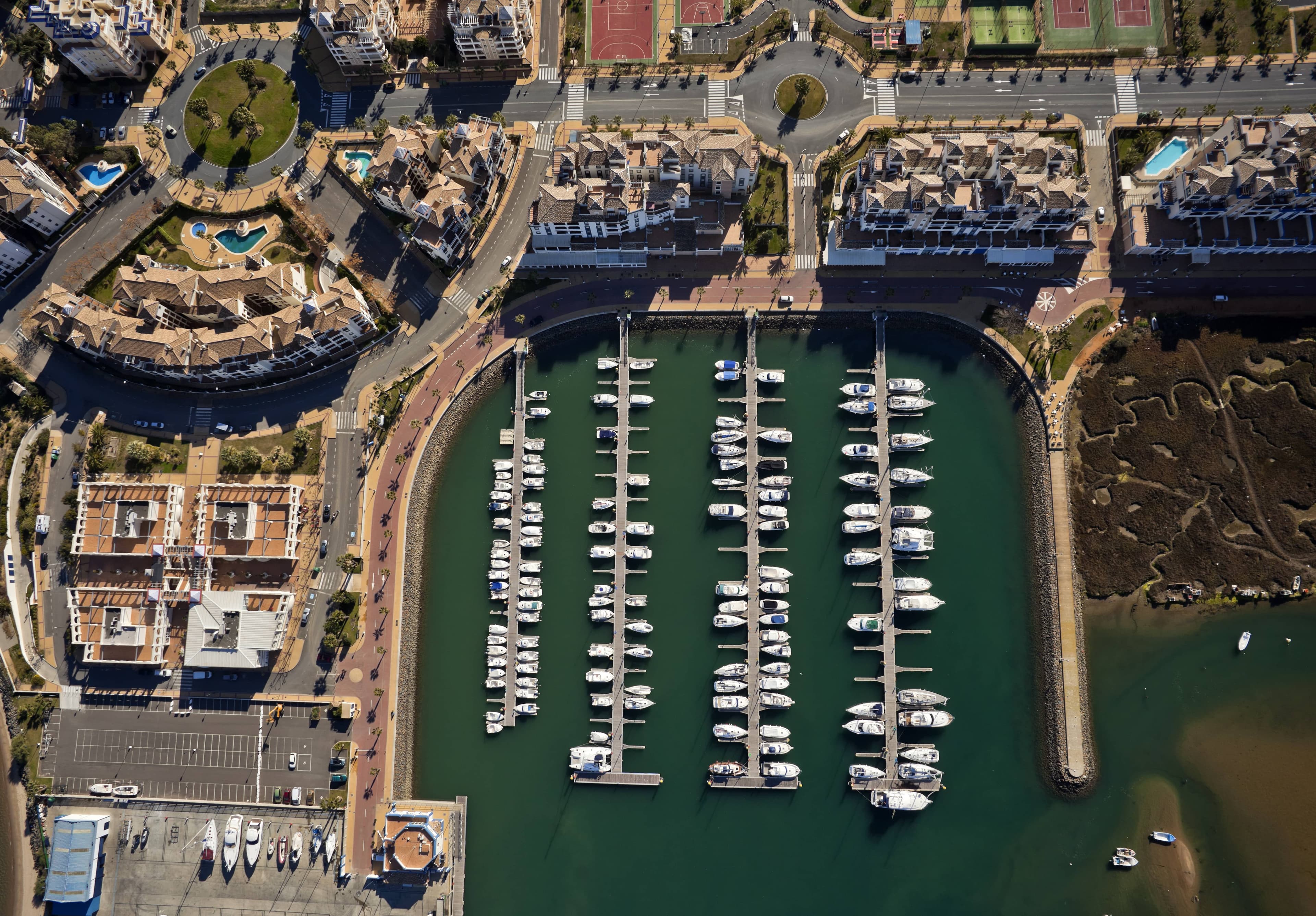 marina - image 3